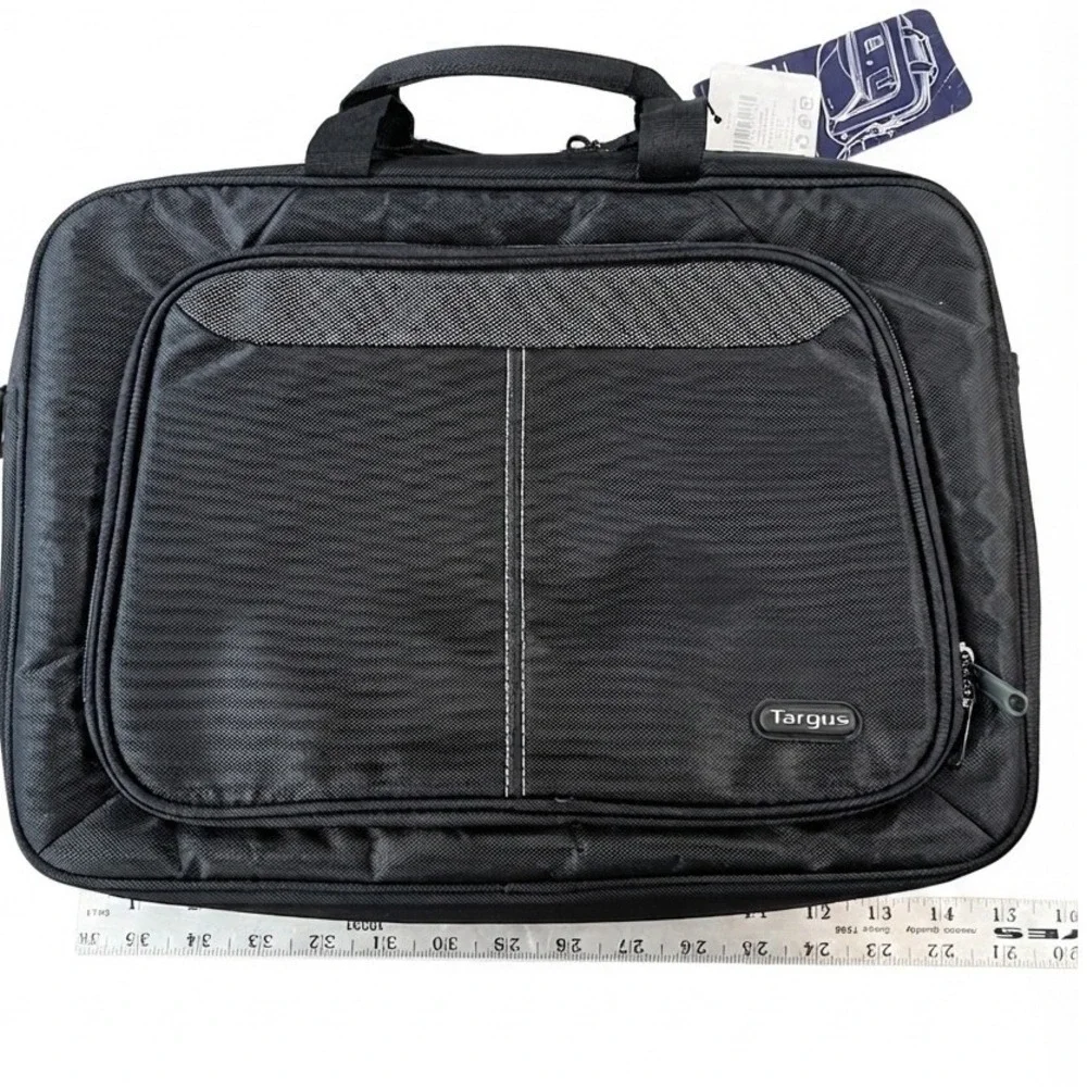 Targus Intellect 14 Inch Laptop Briefcase Black Professional Bag TBT240 NWT